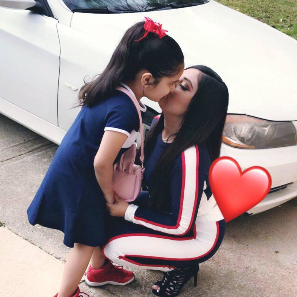 Meet your Posher, Alina